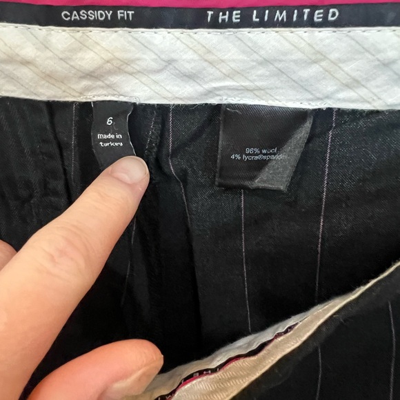🟢 The Limited Cassidy fit dress pants. Gray/pink. Size 6 - Picture 3 of 6